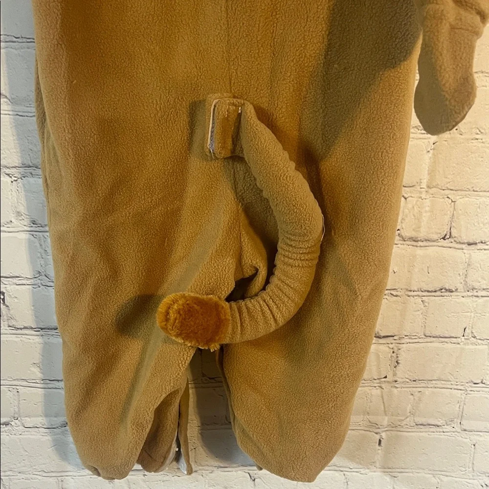 12-18 Months Kids Lion Costume- detachable hood. Booties. Exc condition